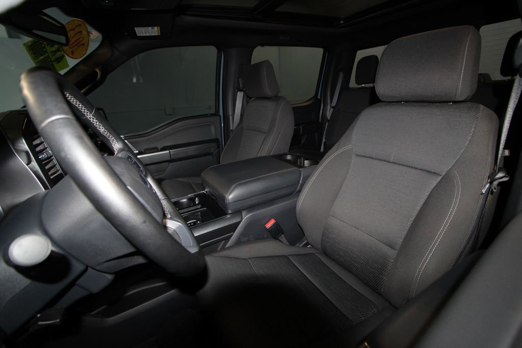 2023 Ford F-150 XLT photo 3