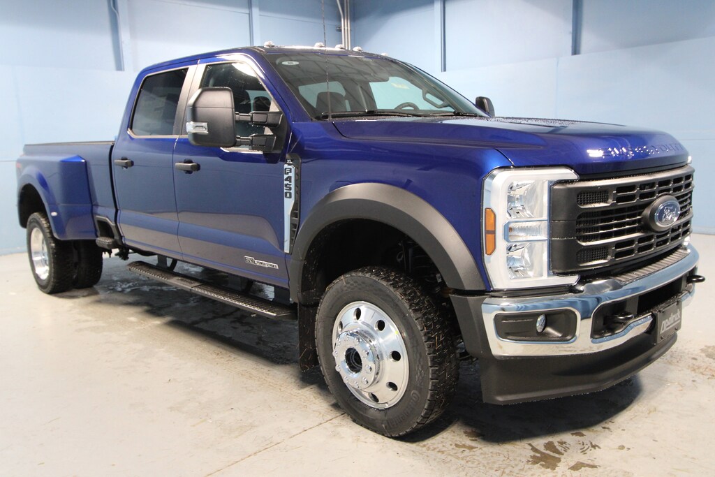 New 2026 Ford F-450 XL Truck Crew Cab