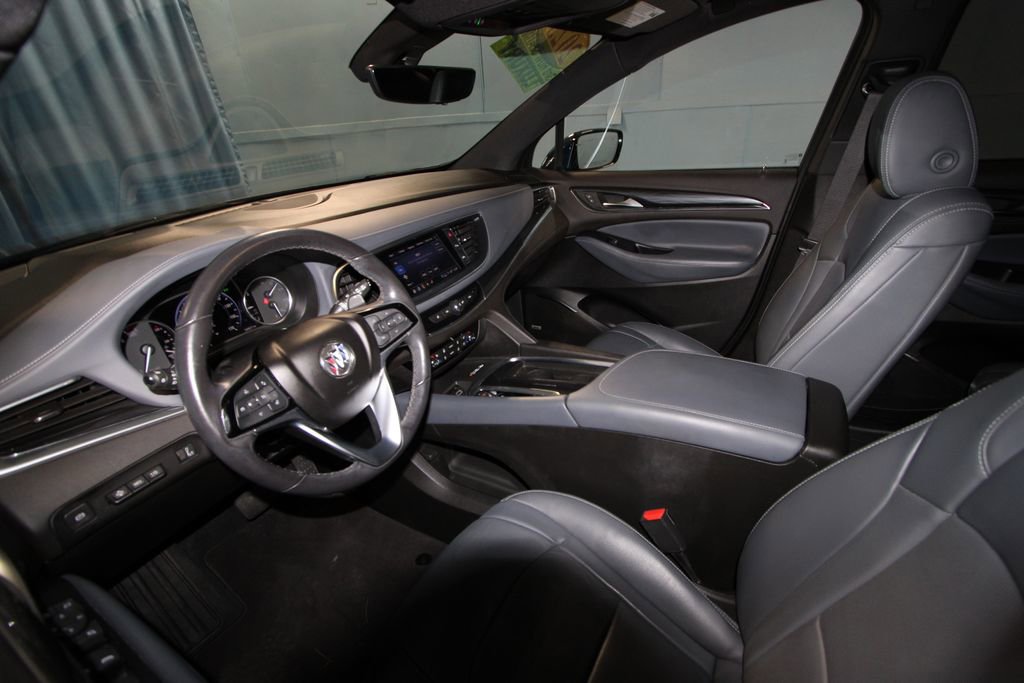 2023 Buick Enclave Premium photo 2