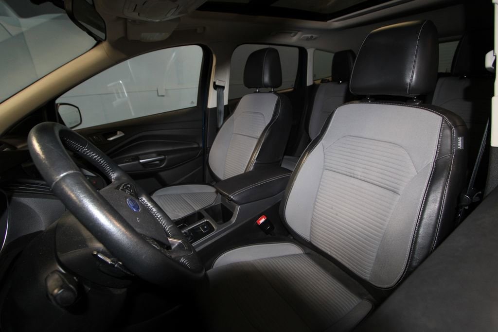 Used 2017 Ford Escape SE SUV