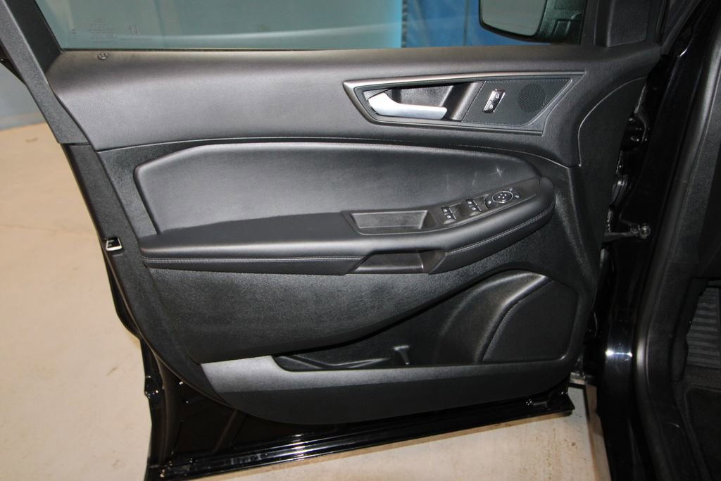 2024 Ford Edge SE - Photo 5