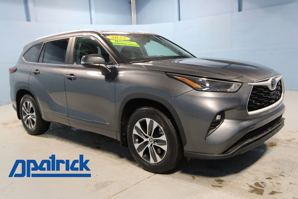 2023 Toyota Highlander XLE's photo