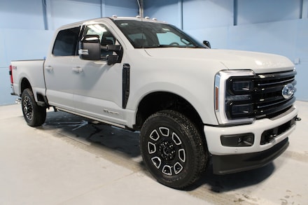 2025 Ford F-250 Platinum Truck Crew Cab
