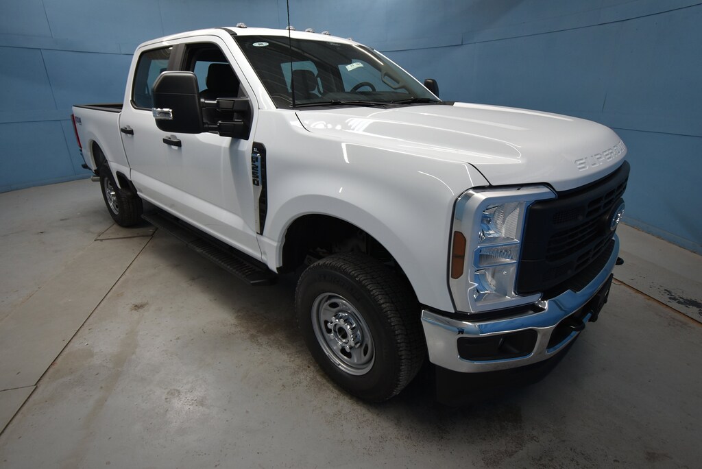 New 2026 Ford F-250 XL Truck Crew Cab