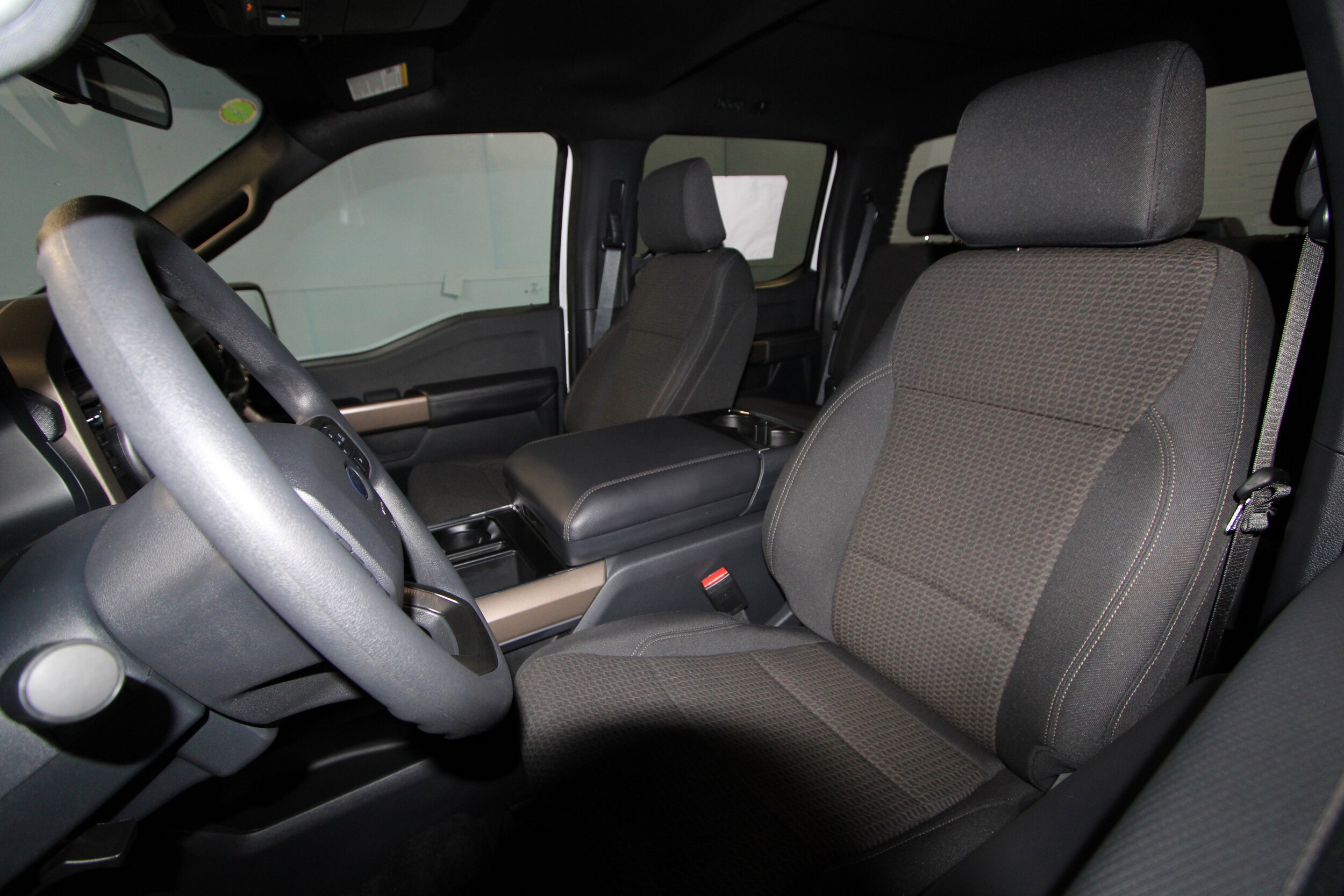 2025 Ford F-150 STX photo 3