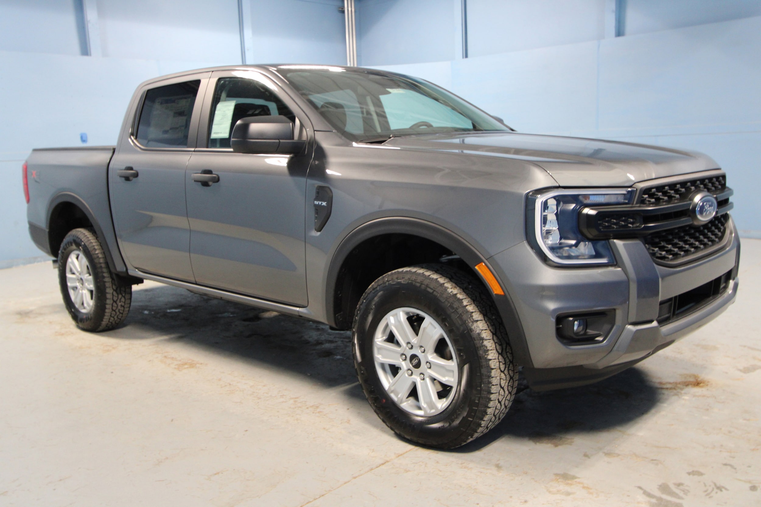 2025 Ford Ranger XL's photo