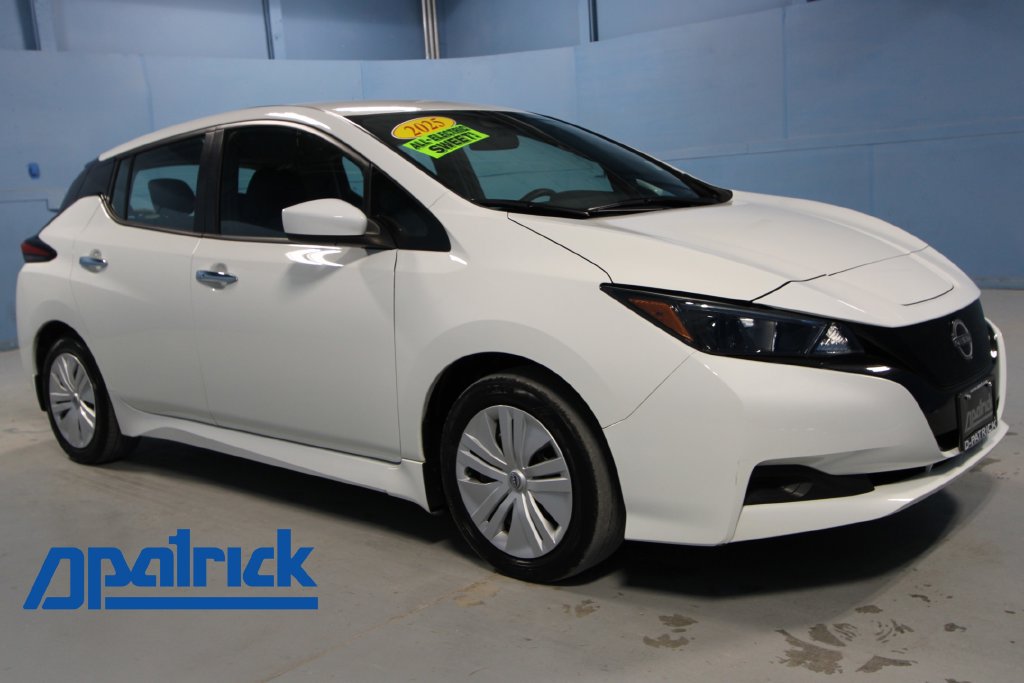 Used 2025 Nissan Leaf S with VIN 1N4AZ1BV4SC562063 for sale in Evansville, IN
