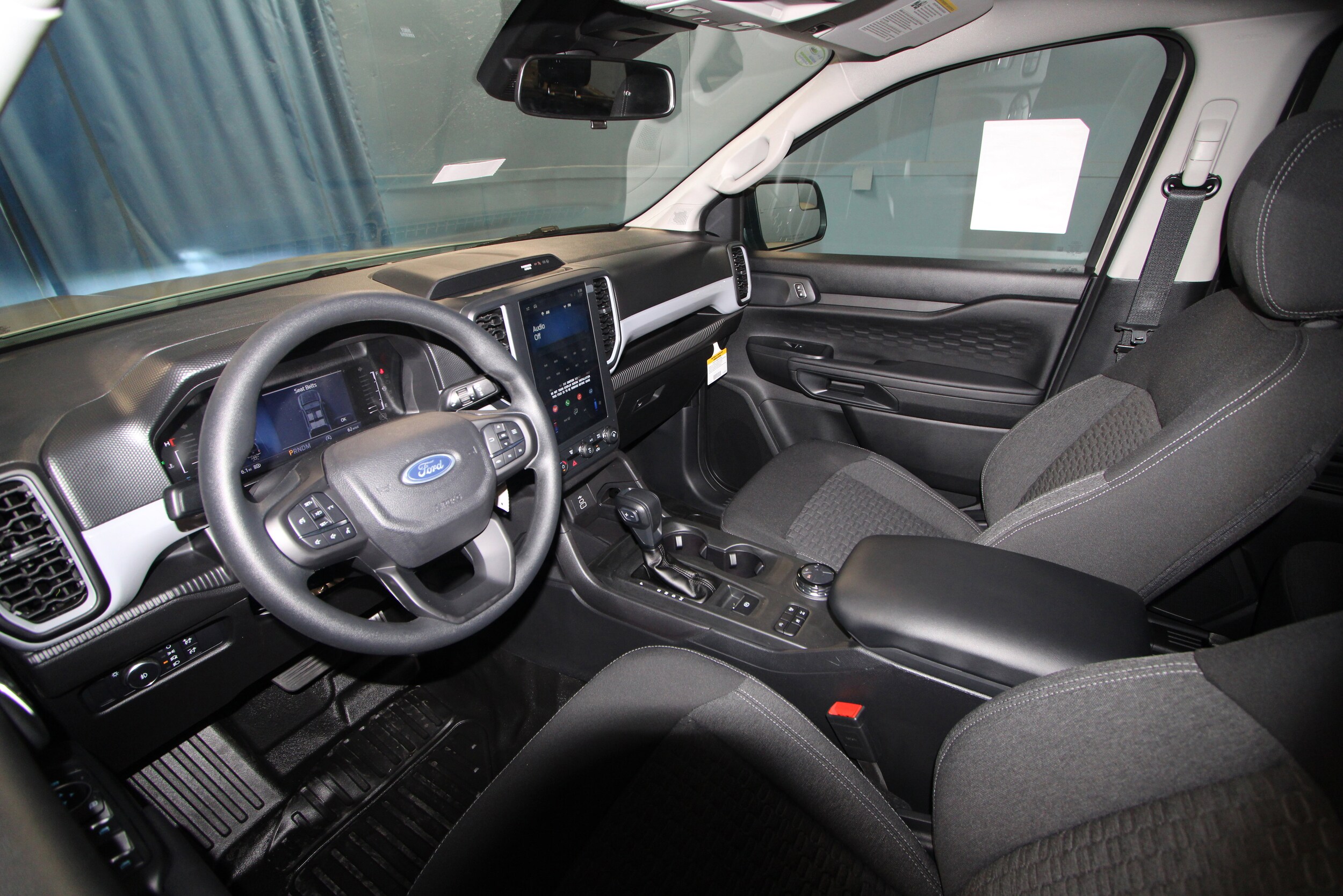 2025 Ford Ranger XL photo 2