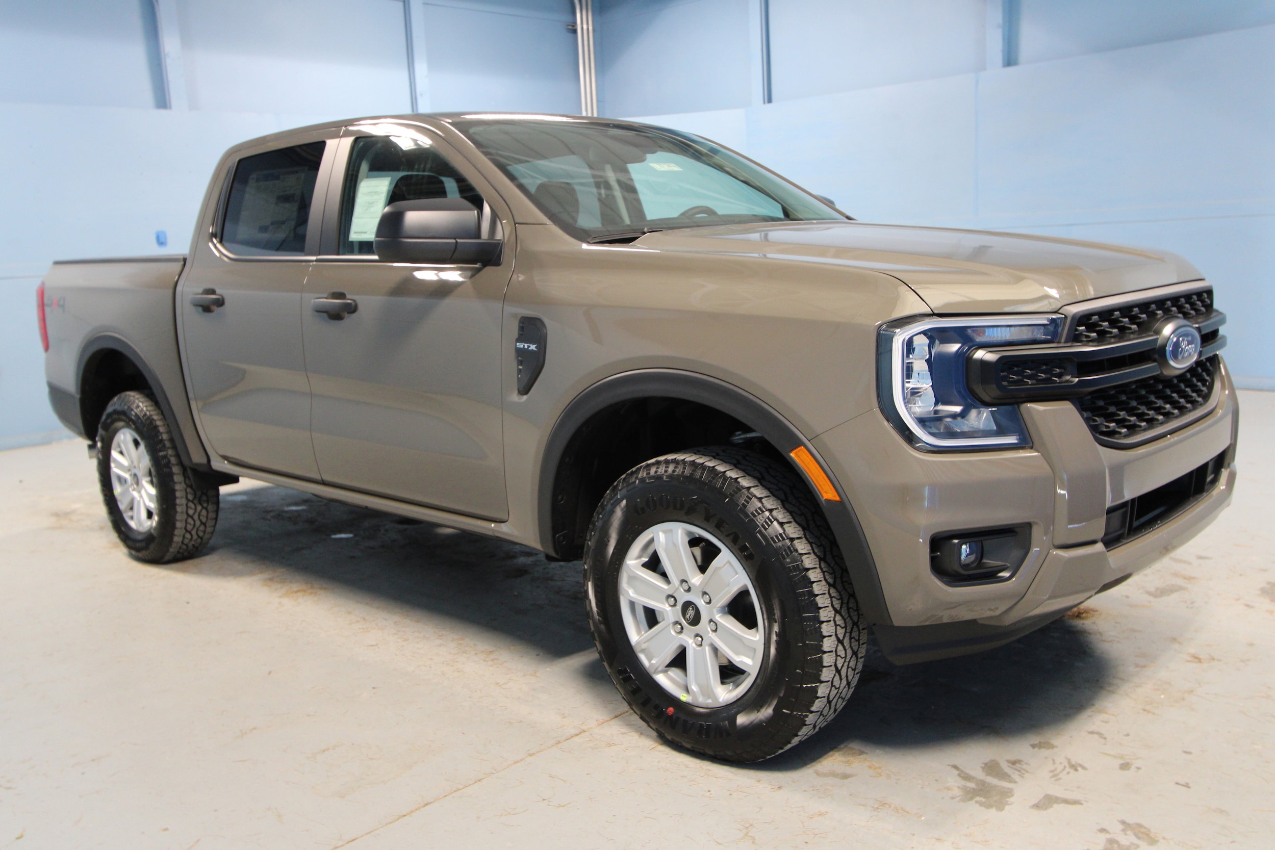 2025 Ford Ranger XL's photo