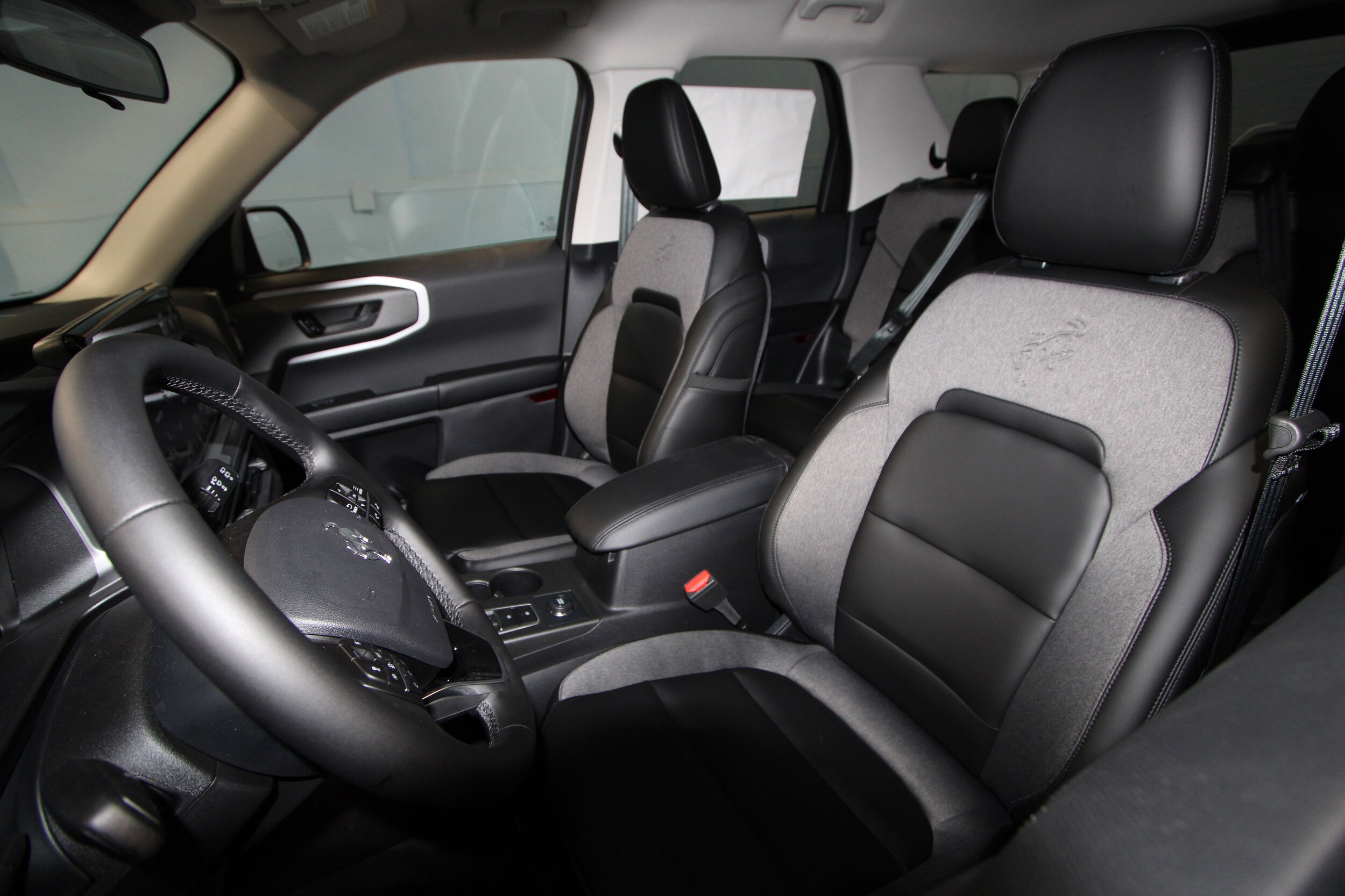 2025 Ford Bronco Sport Big Bend photo 2