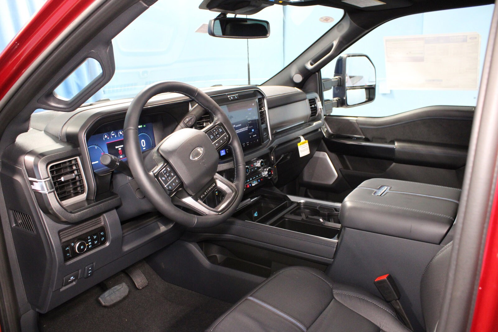 2025 Ford F-250 Platinum photo 2