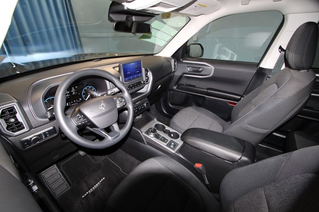 Used 2024 Ford Bronco Sport Big Bend with VIN 3FMCR9B64RRF40212 for sale in Evansville, IN