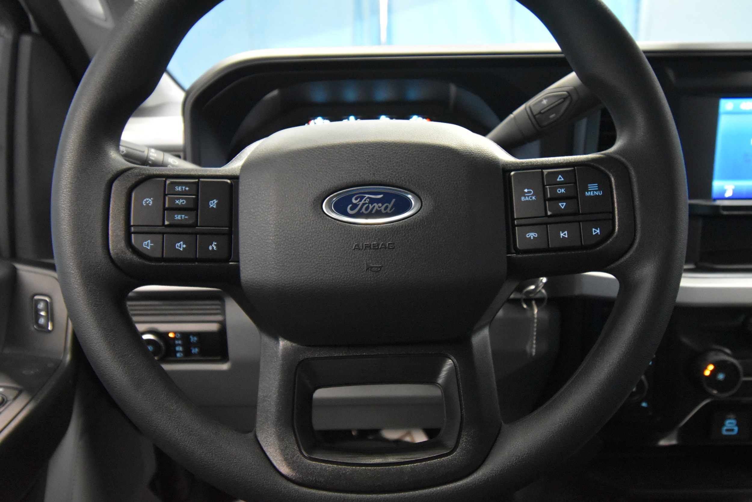 2026 Ford F-250 Super Duty XL - Photo 9
