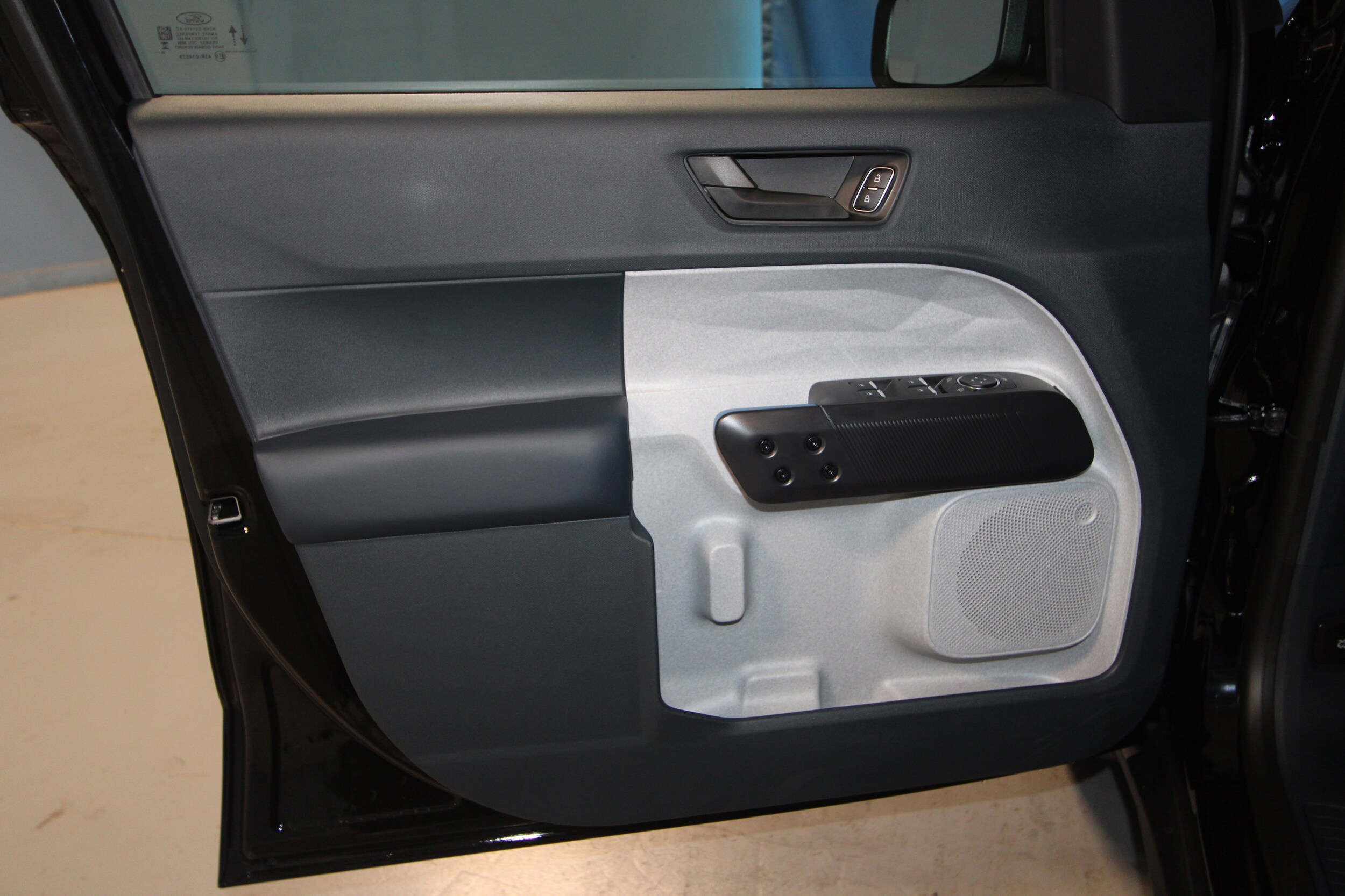 2025 Ford Maverick XLT photo 4