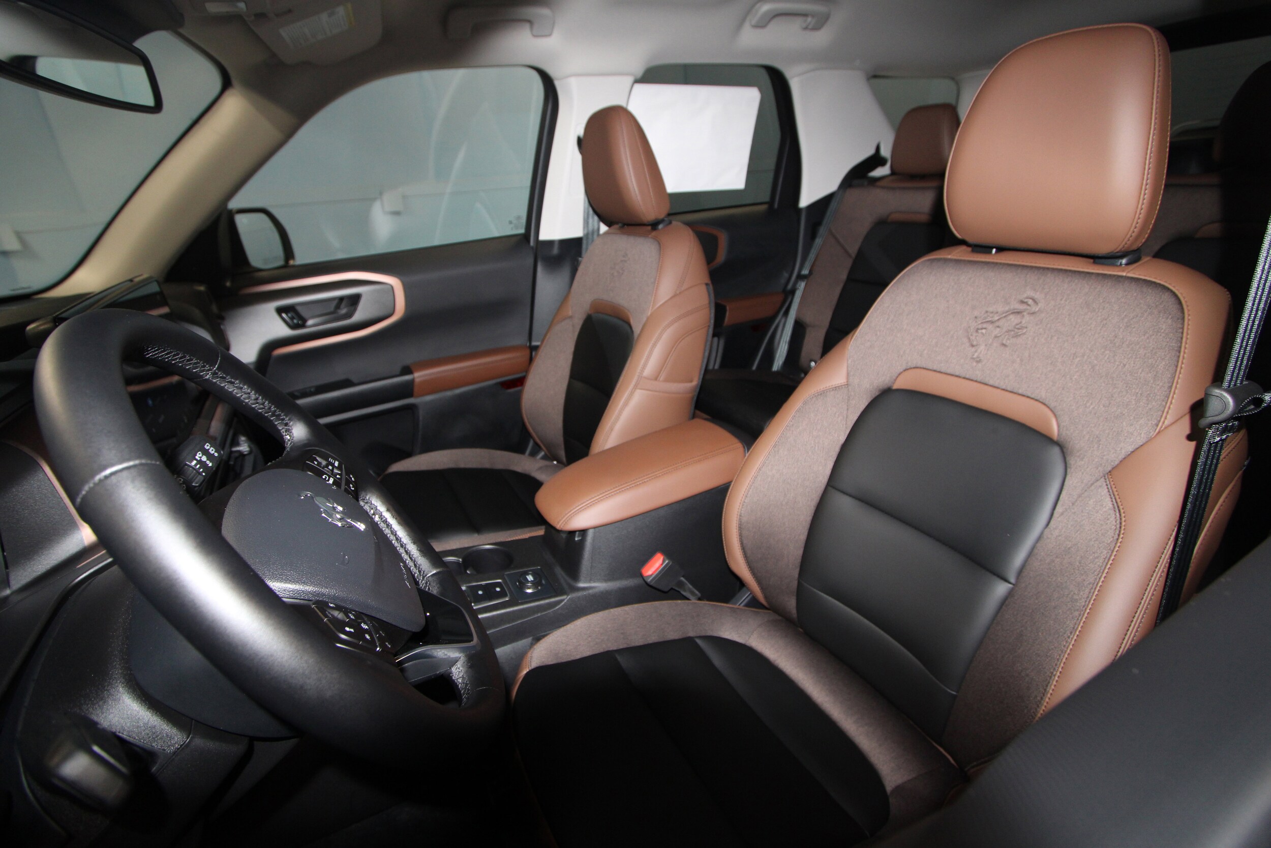 2025 Ford Bronco Sport Outer Banks photo 3