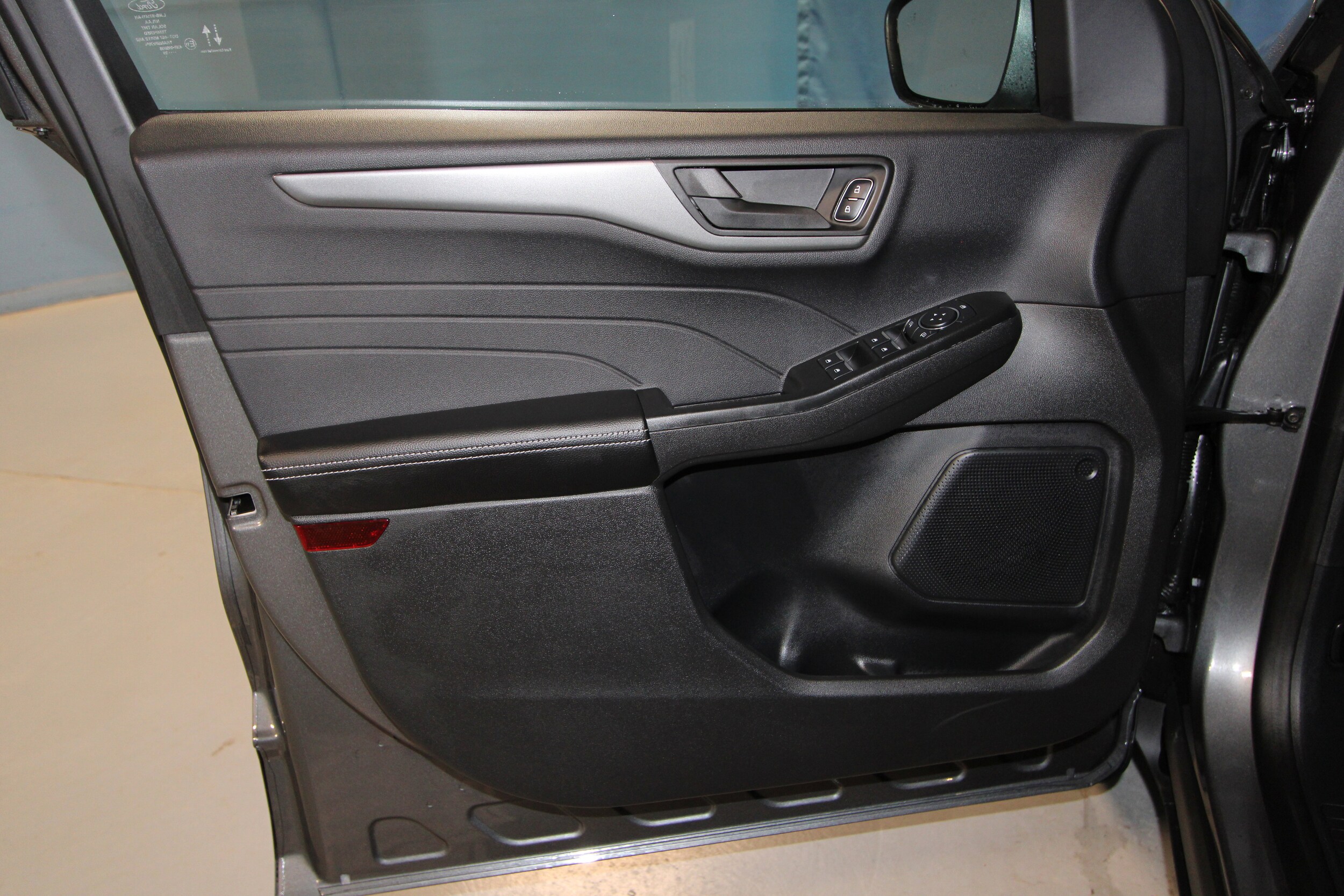2025 Ford Escape Active photo 4