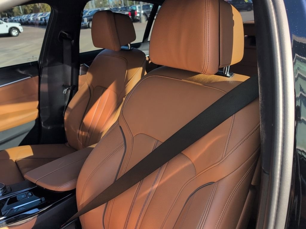 Used 2022 BMW 5 Series M550i xDrive Sedan