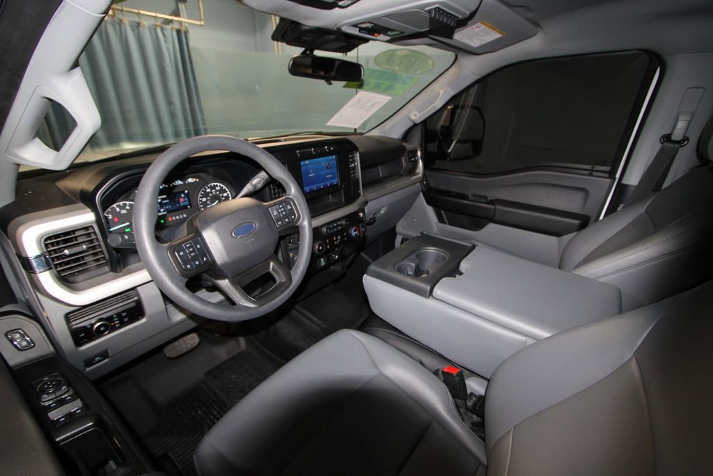 2024 Ford F-250 XL photo 2