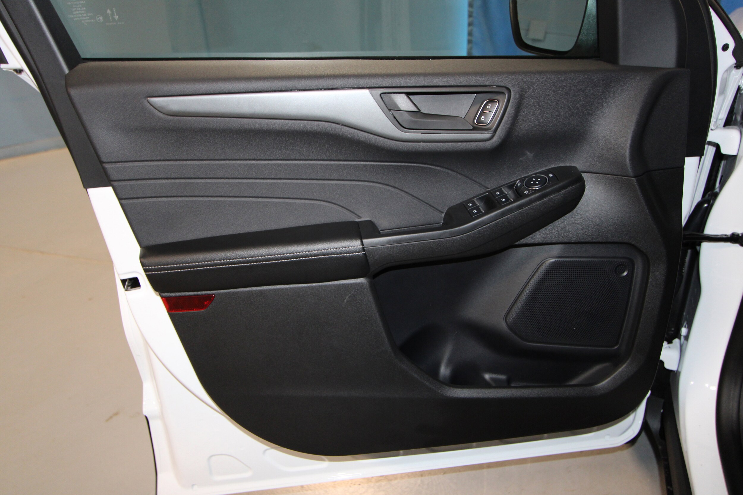 2025 Ford Escape Active photo 4