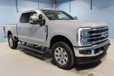 2025 Ford F-350 Truck Crew Cab