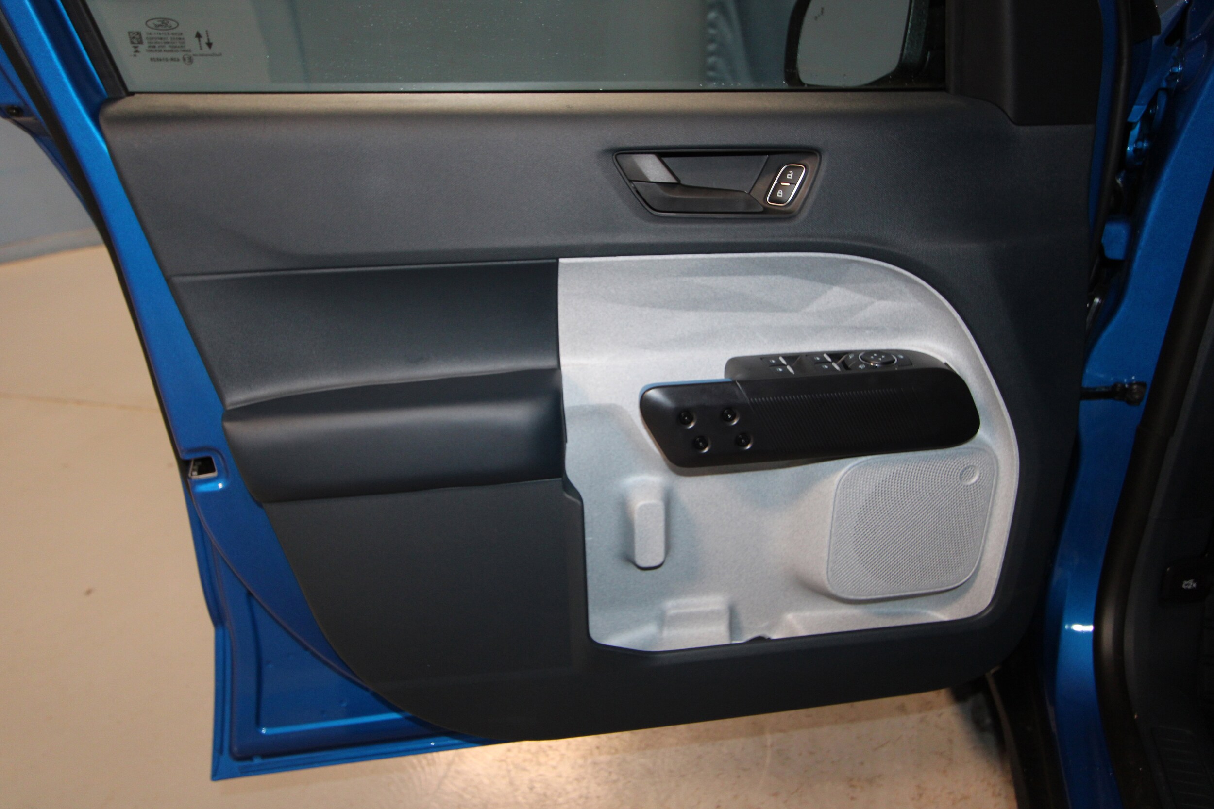 2025 Ford Maverick XLT photo 4