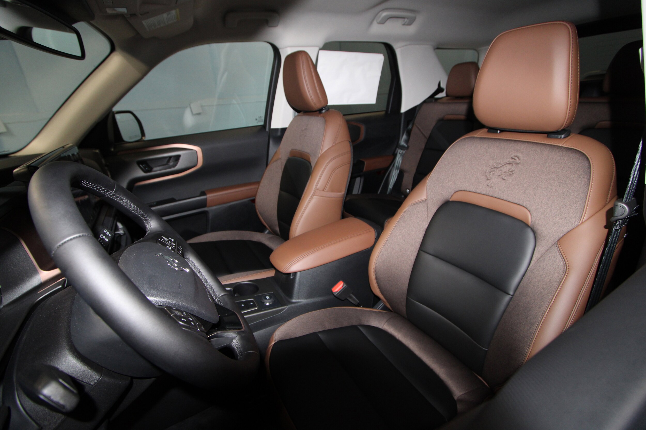 2025 Ford Bronco Sport Outer Banks photo 3