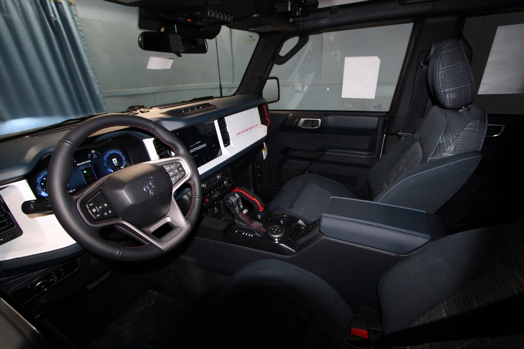 New 2026 Ford Bronco Heritage Edition SUV