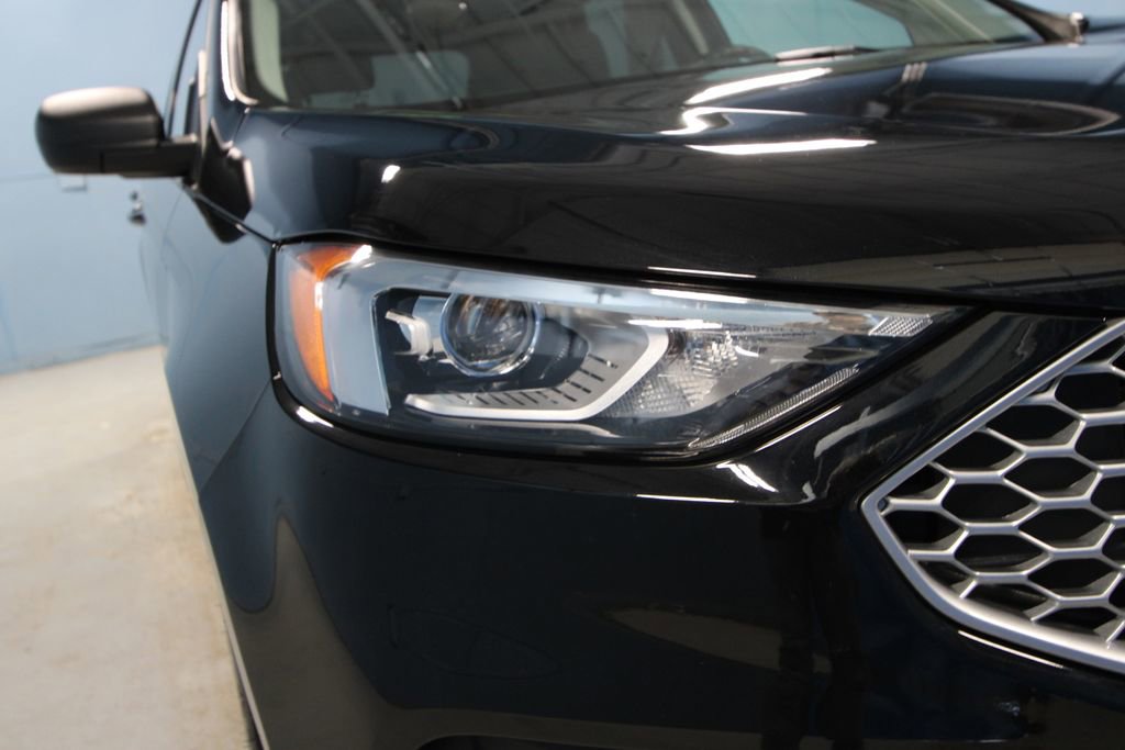 2024 Ford Edge SE - Photo 31