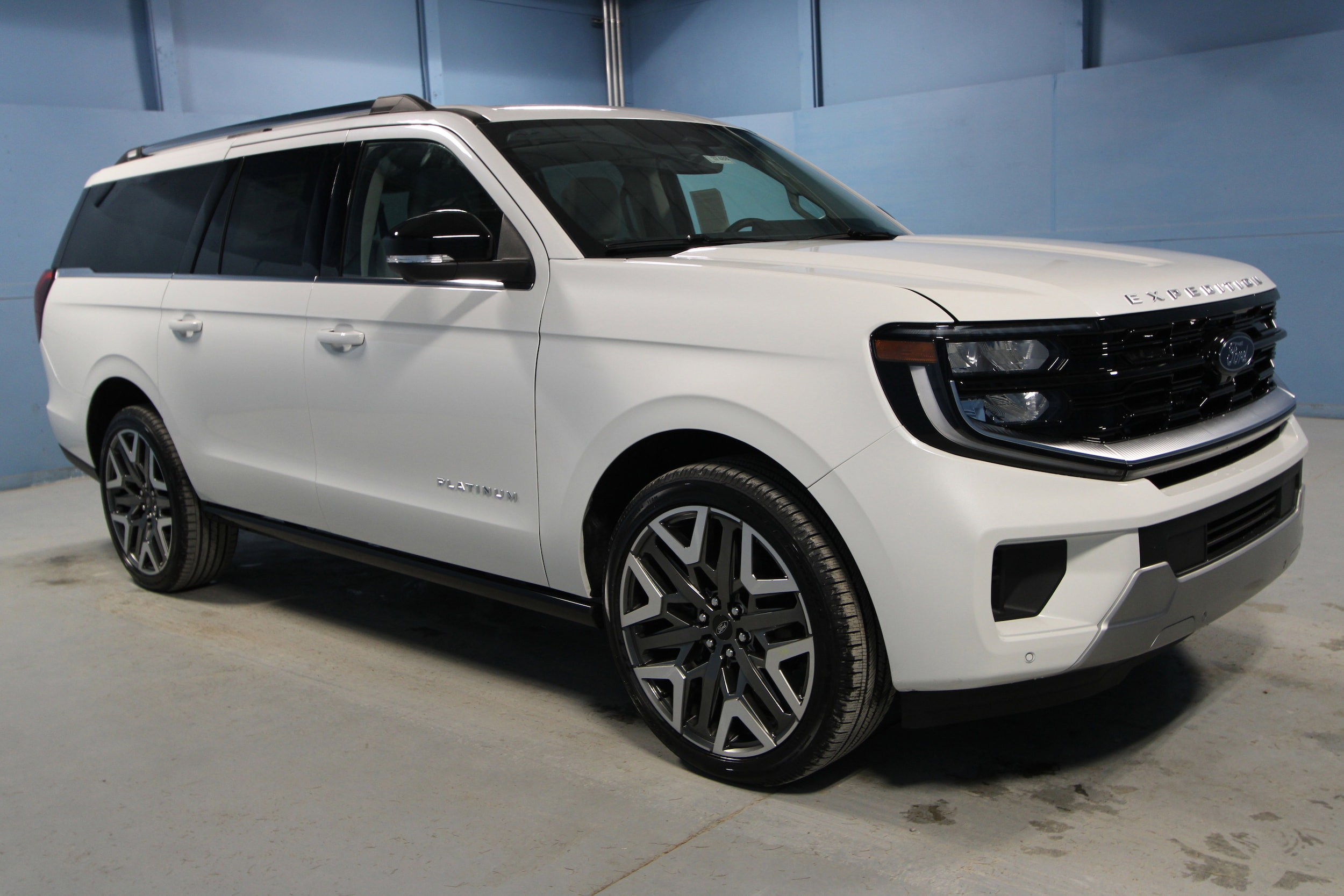 2026 Ford Expedition Platinum's photo