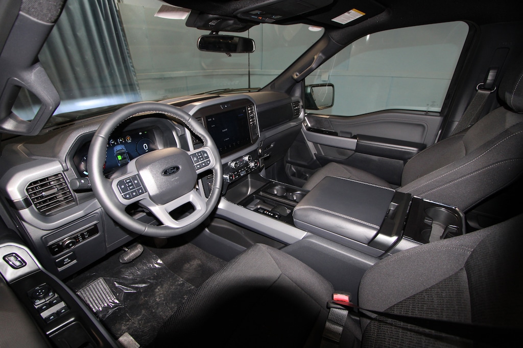 New 2026 Ford F-150 XLT Truck SuperCrew Cab