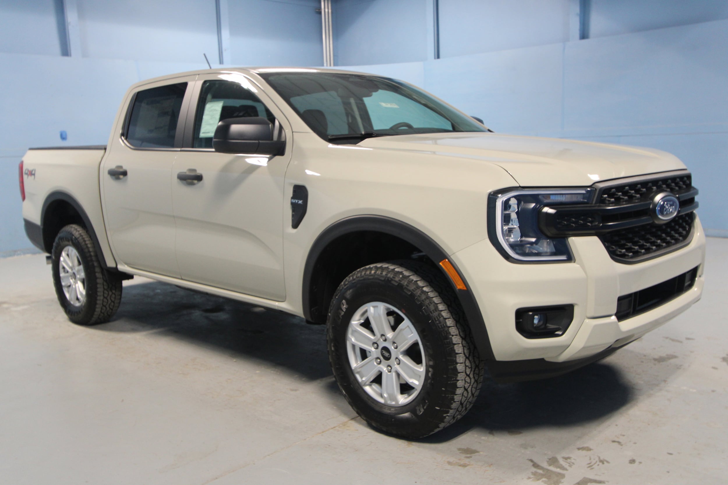 2025 Ford Ranger XL's photo