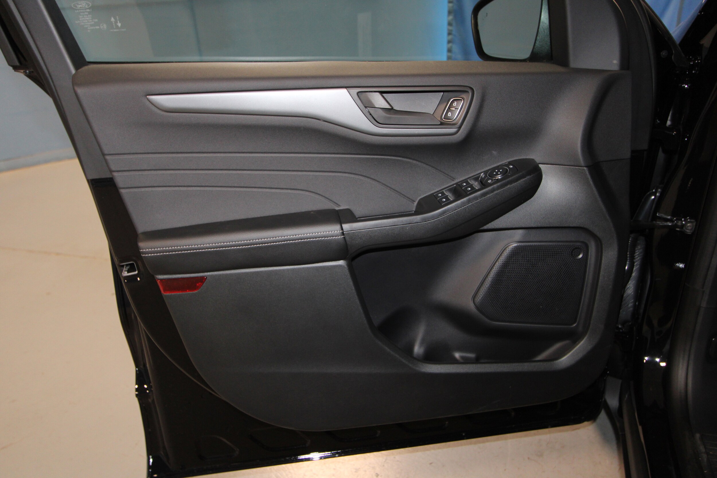 2026 Ford Escape Active photo 4