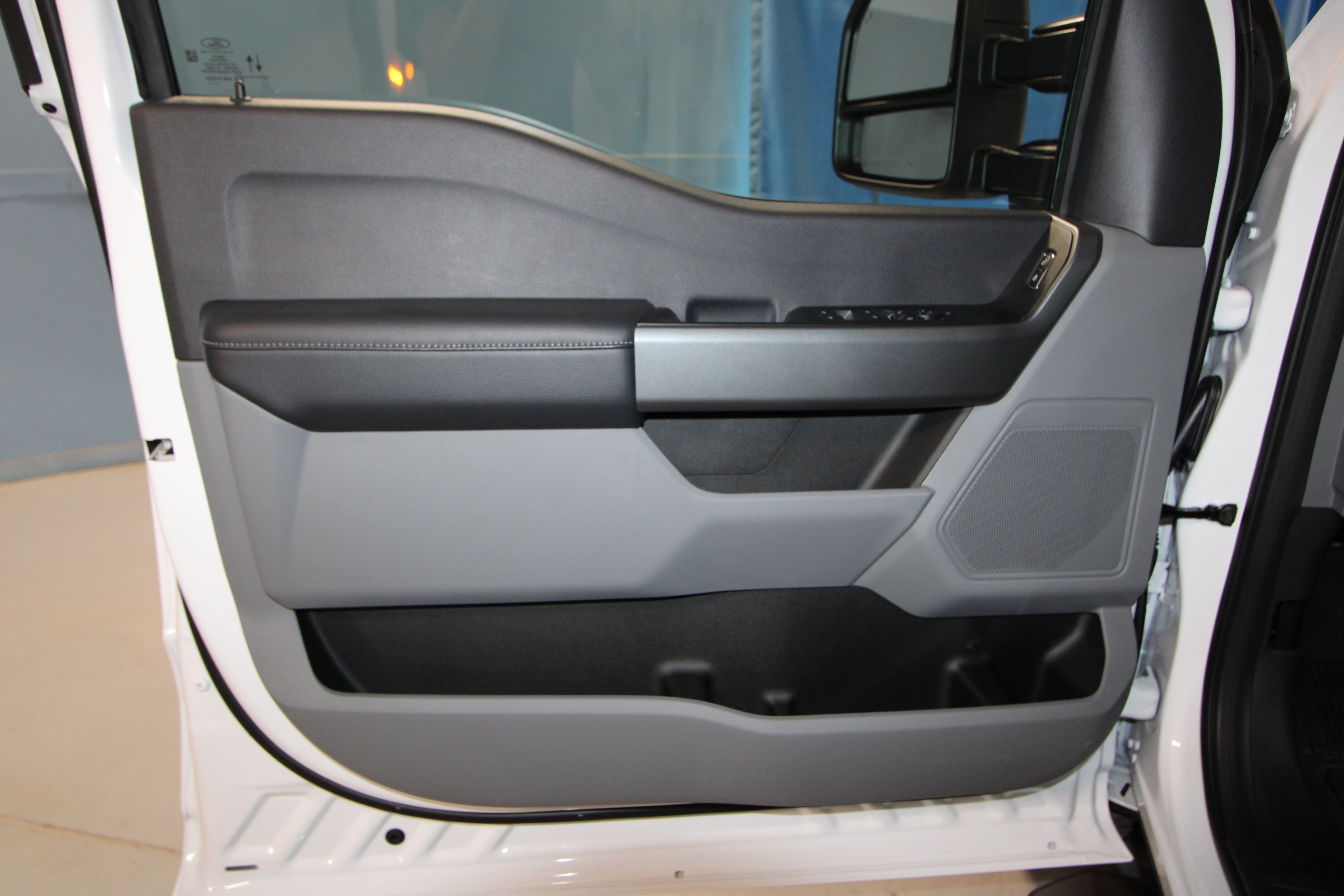 New 2027 Ford F-350 XL Truck Crew Cab