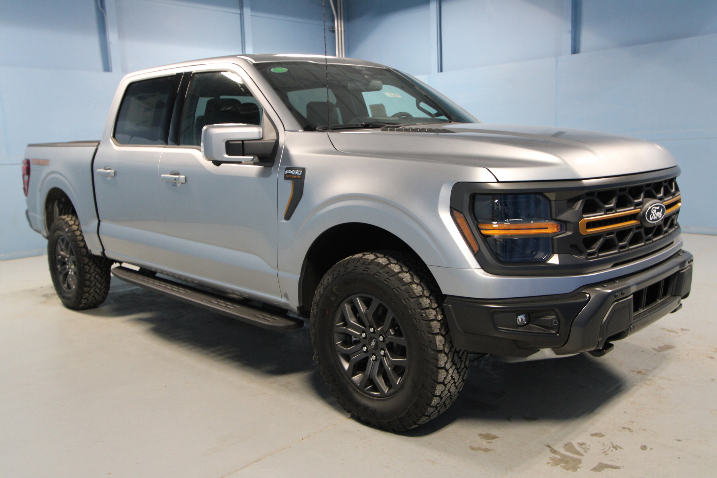 2025 Ford F-150 Tremor photo 2