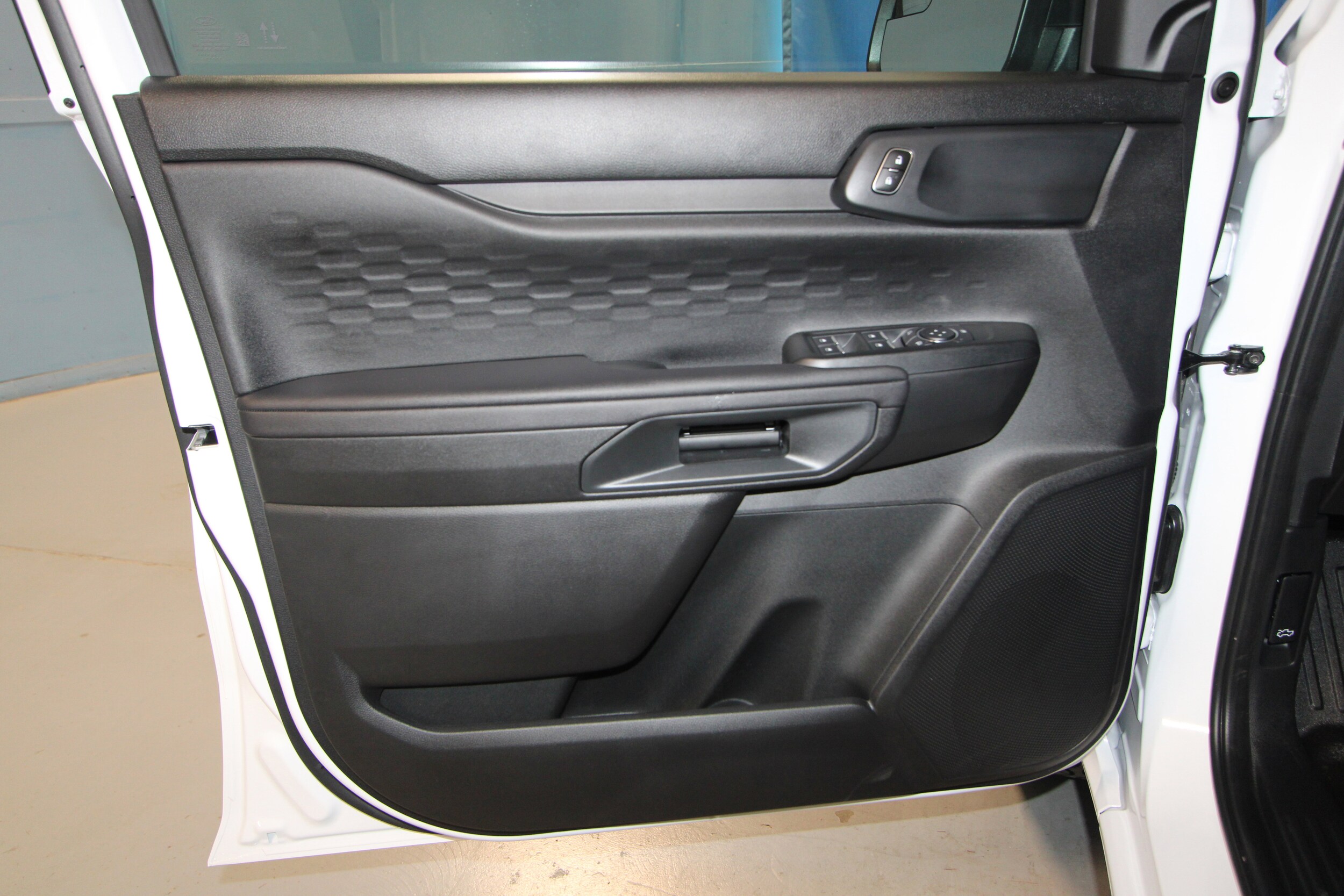 2025 Ford Ranger XL photo 4