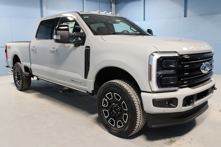 2025 Ford F-250 Platinum Truck Crew Cab