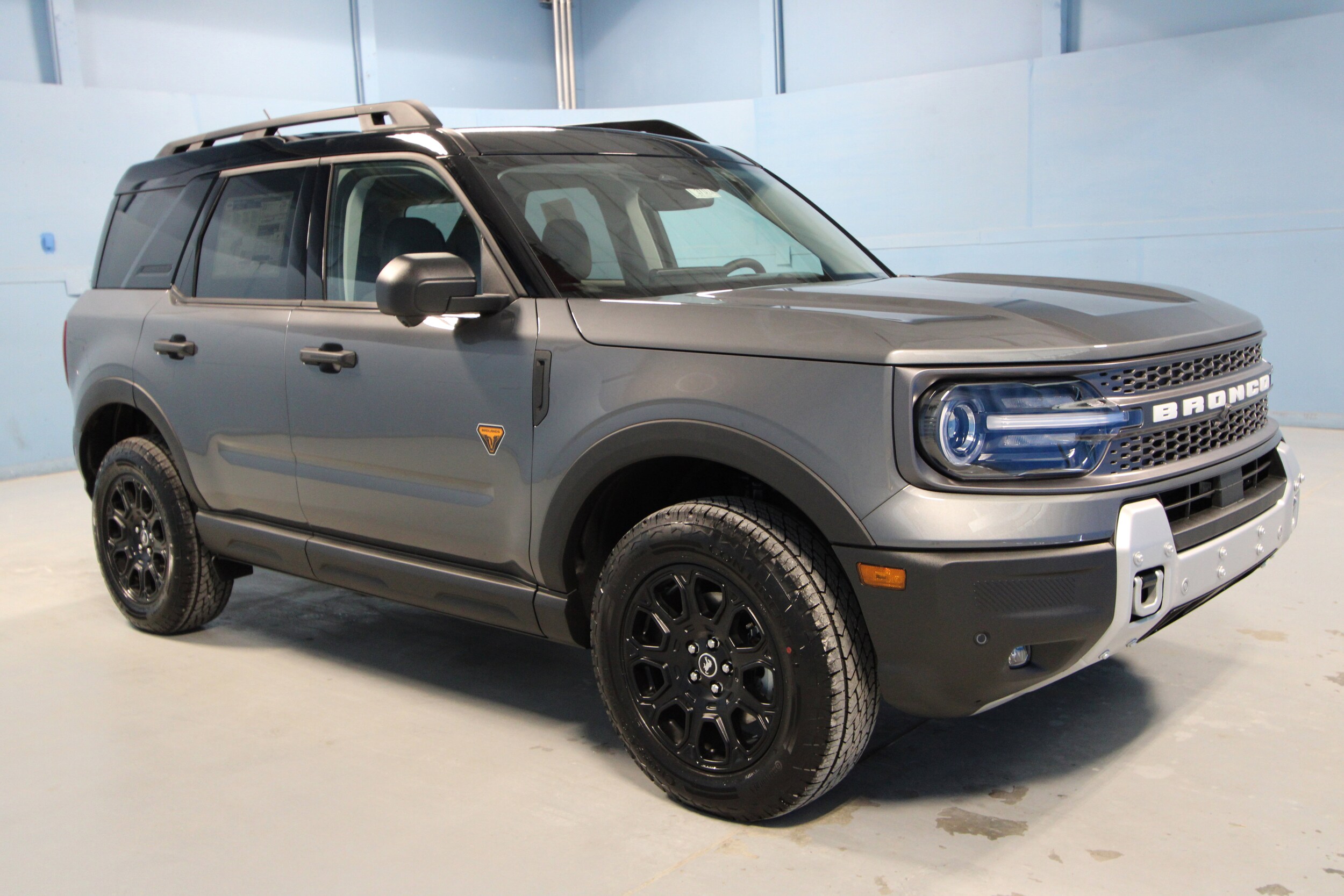 2025 Ford Bronco Sport Badlands photo 2