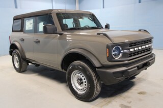 2026 Ford Bronco Base SUV