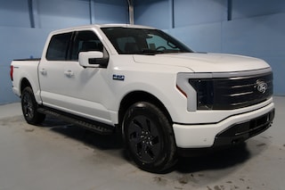 2025 Ford F-150 Lightning Lariat TRUCK