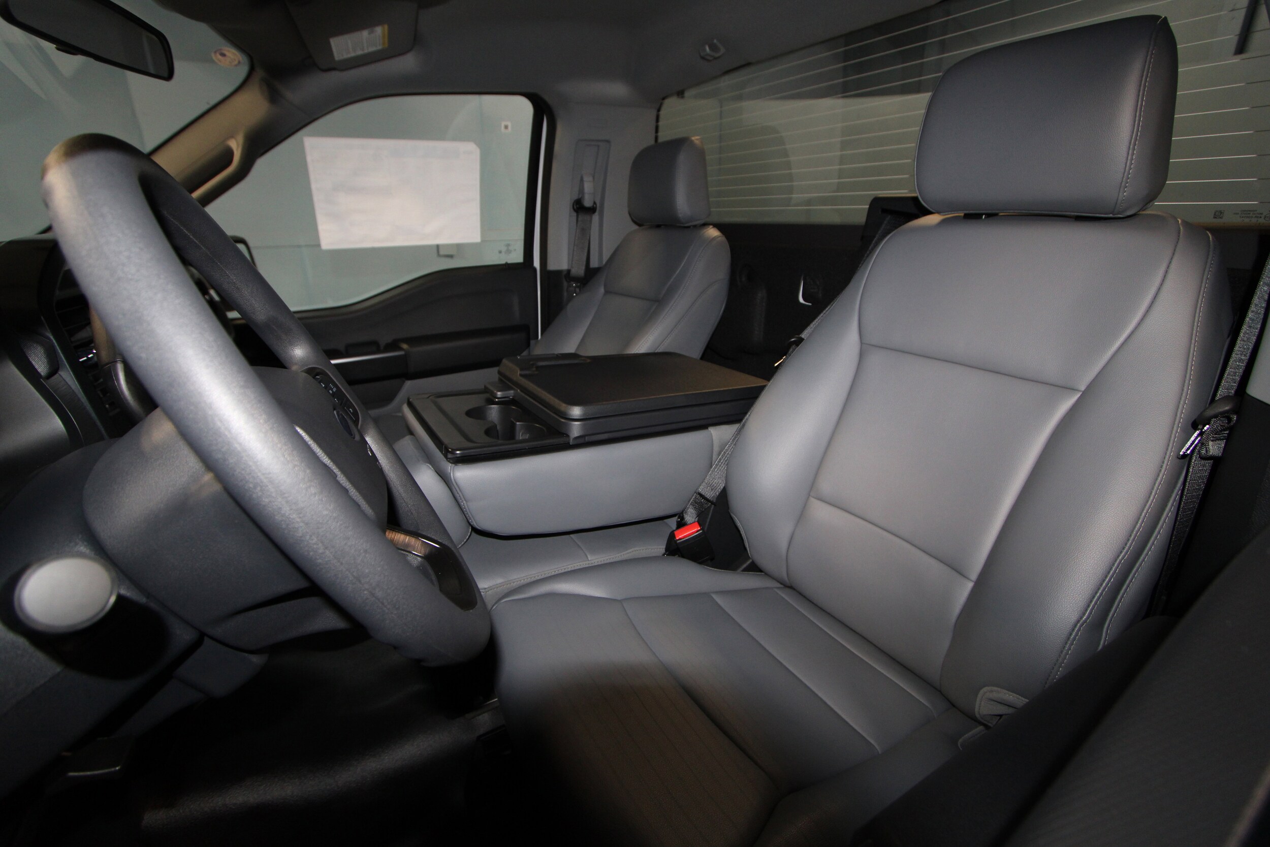 2025 Ford F-150 XL photo 3