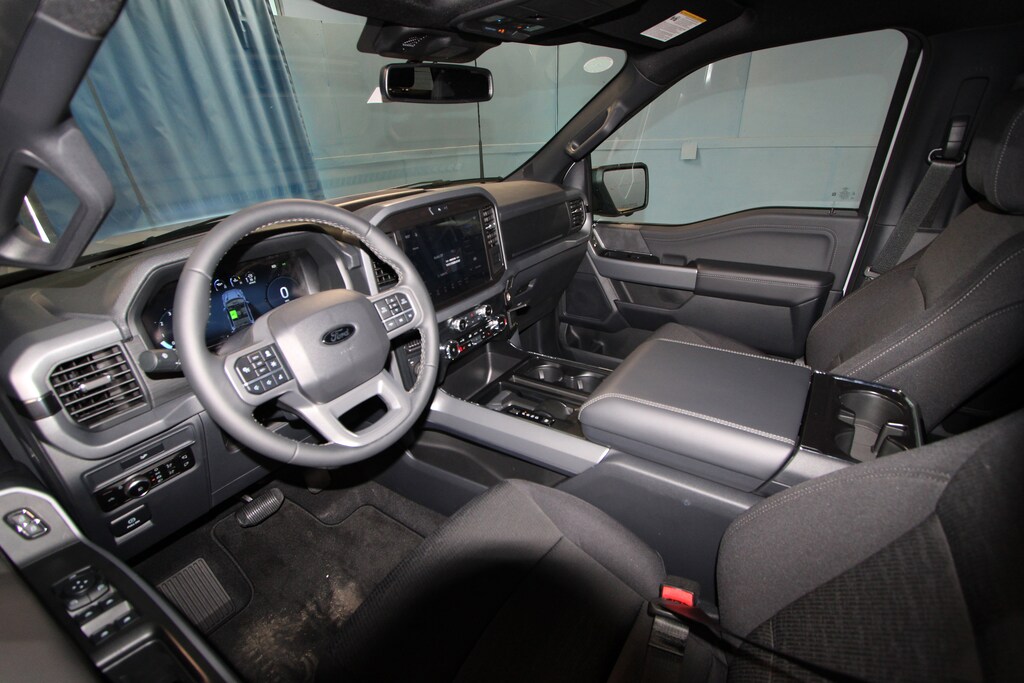 New 2026 Ford F-150 XLT Truck SuperCrew Cab