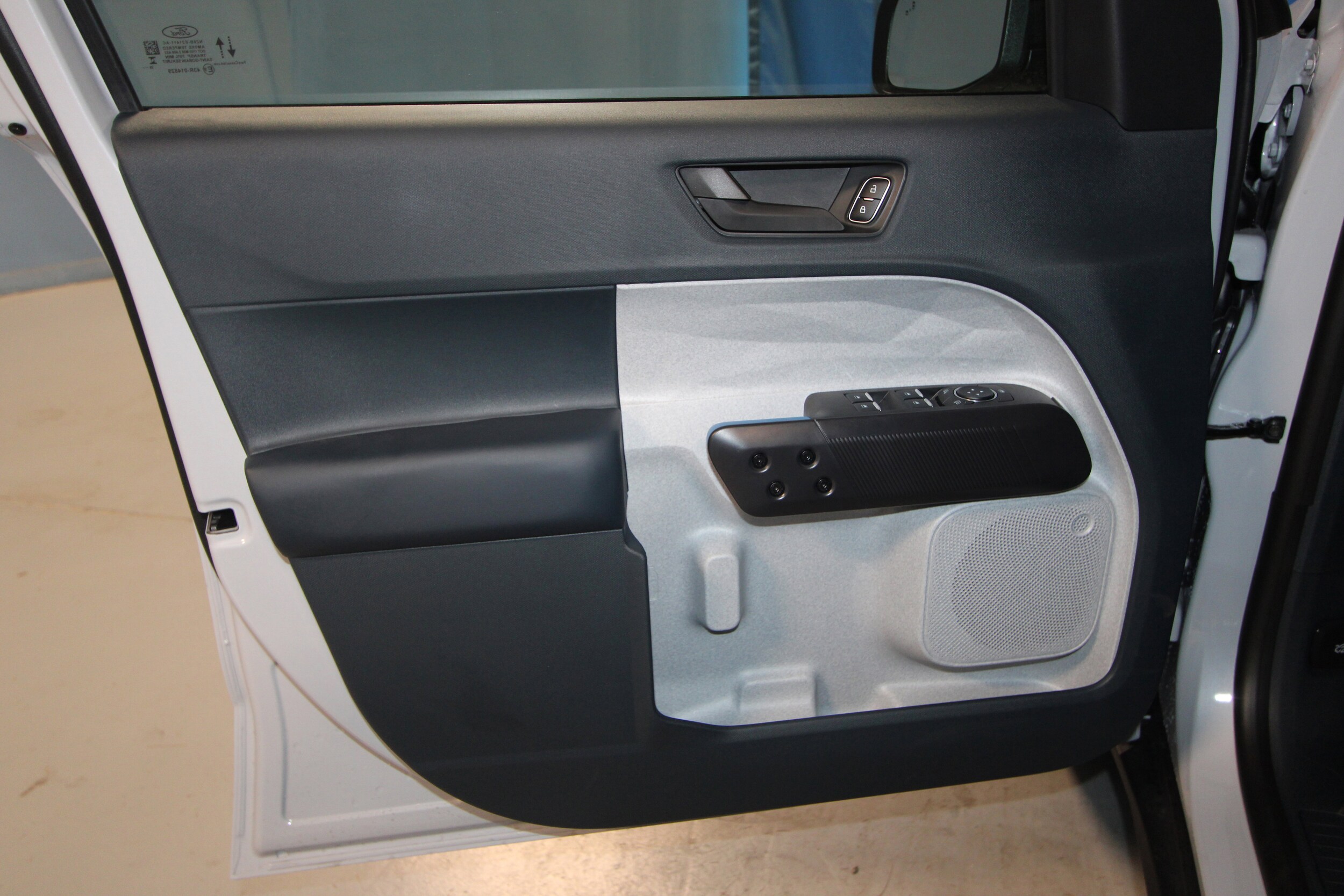 2025 Ford Maverick XLT photo 4