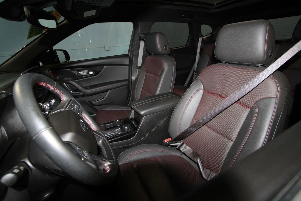 2023 Chevrolet Blazer RS Sport photo 2