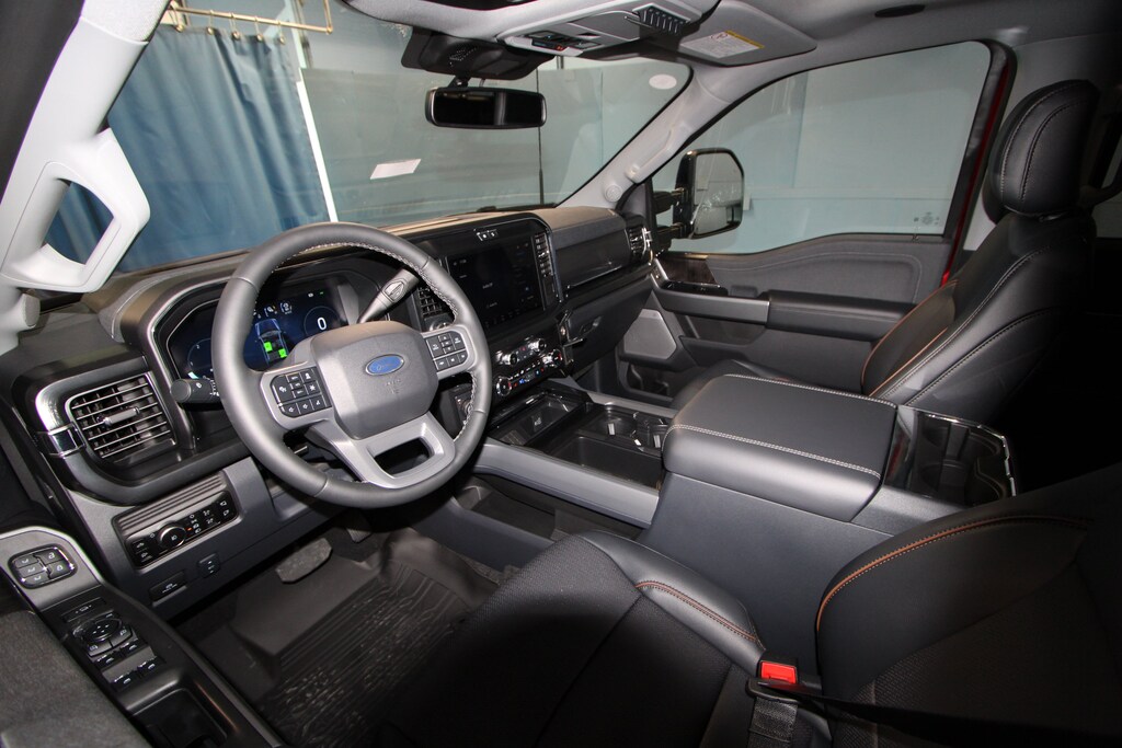 New 2026 Ford F-250 Lariat Truck Crew Cab