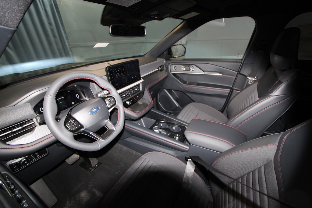 New 2026 Ford Explorer ST-Line SUV