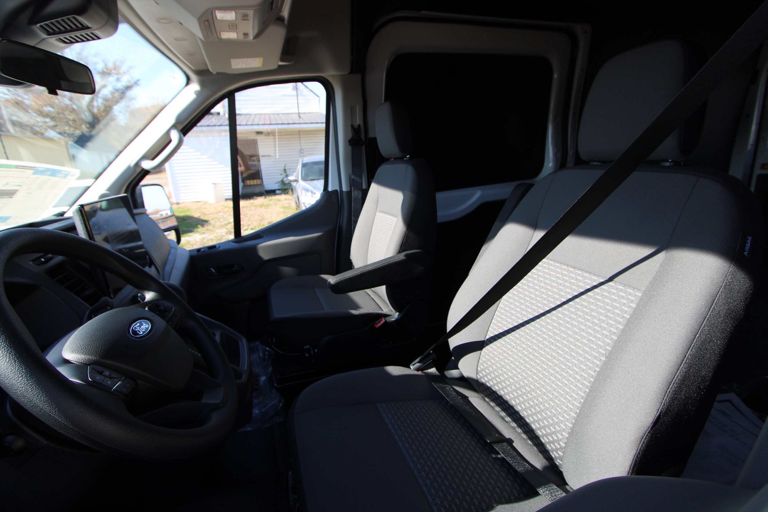 2026 Ford Transit photo 3