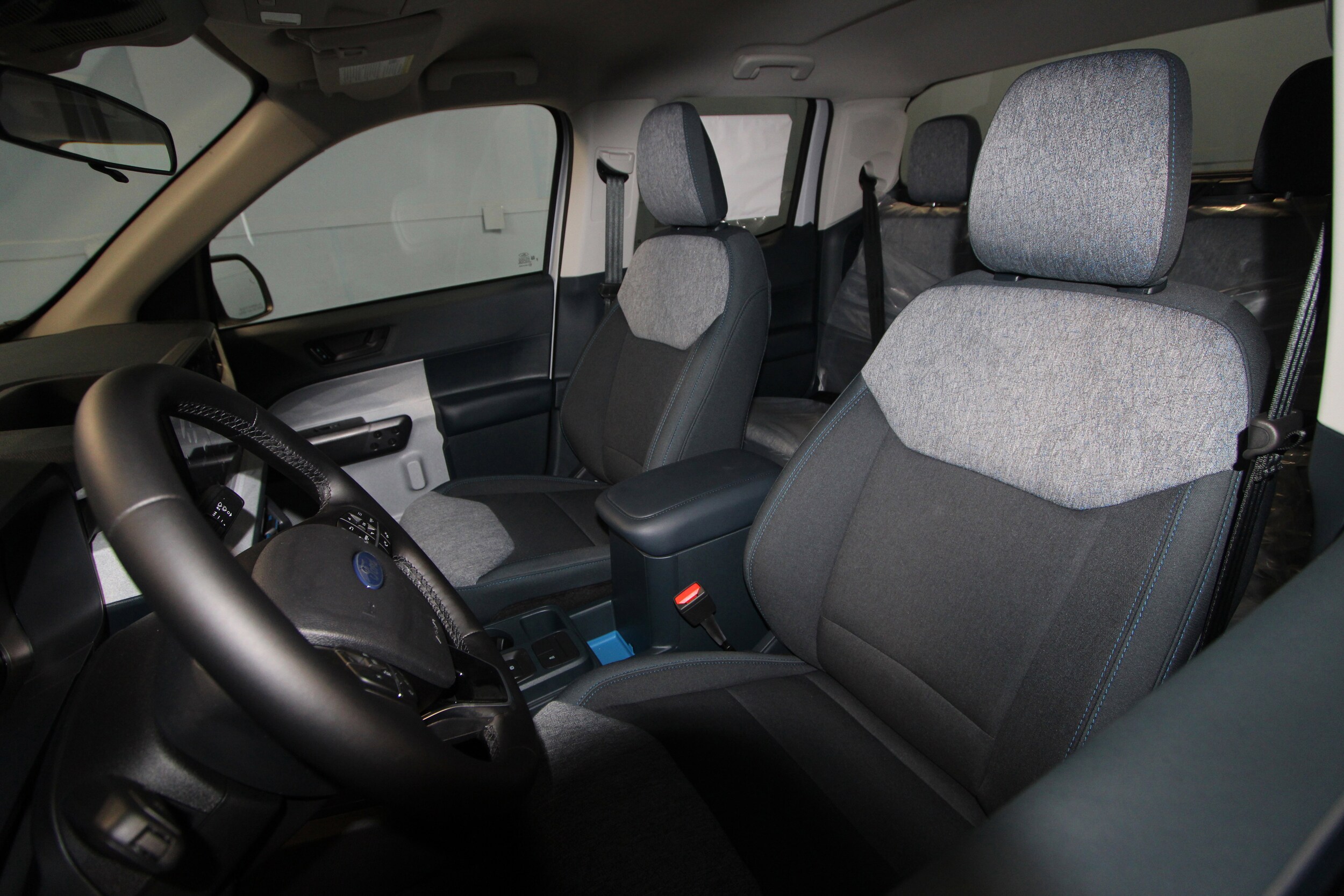 2025 Ford Maverick XLT photo 3