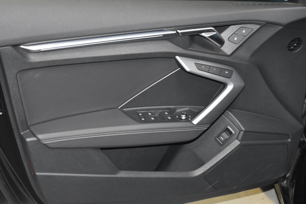 2025 Audi A3 40 Premium Quattro photo 3
