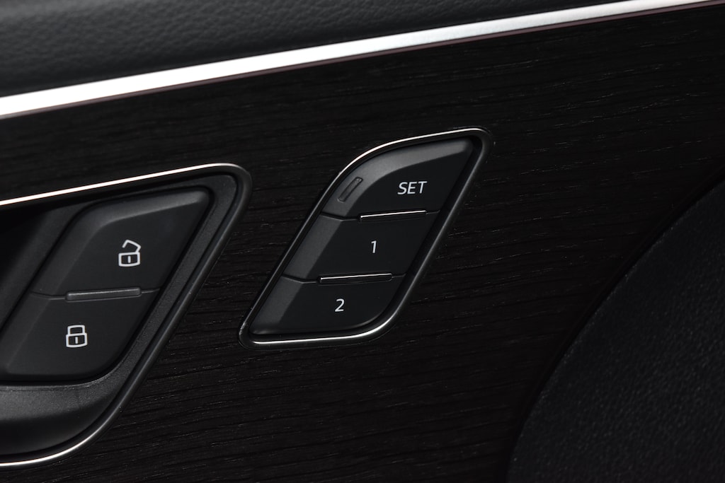 New 2026 Audi Q8 Premium Plus SUV