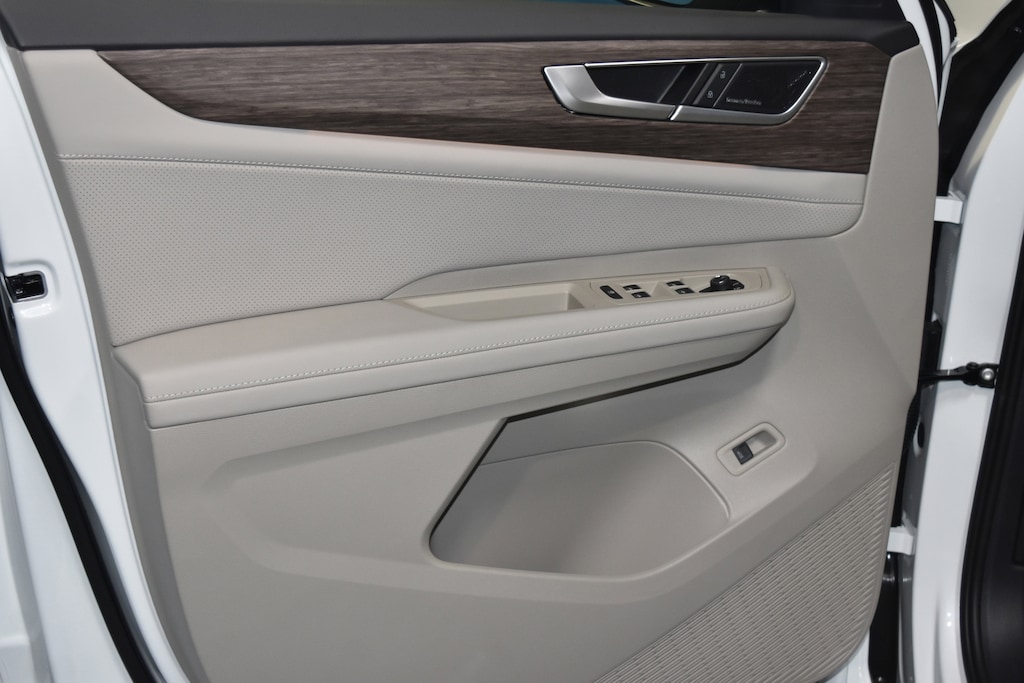 New 2026 Volkswagen Atlas 2.0T SEL Premium R-Line SUV